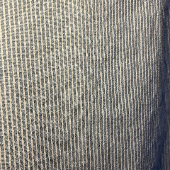 Zara Trafaluc denim dress frayed around the ruffled hem button down the back‎ - Picture 7 of 8